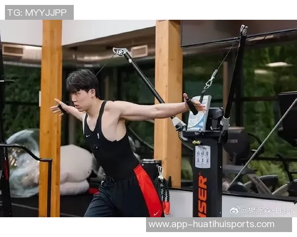 杨瀚森谈球队责任与个人表现飙车打法对其影响深远